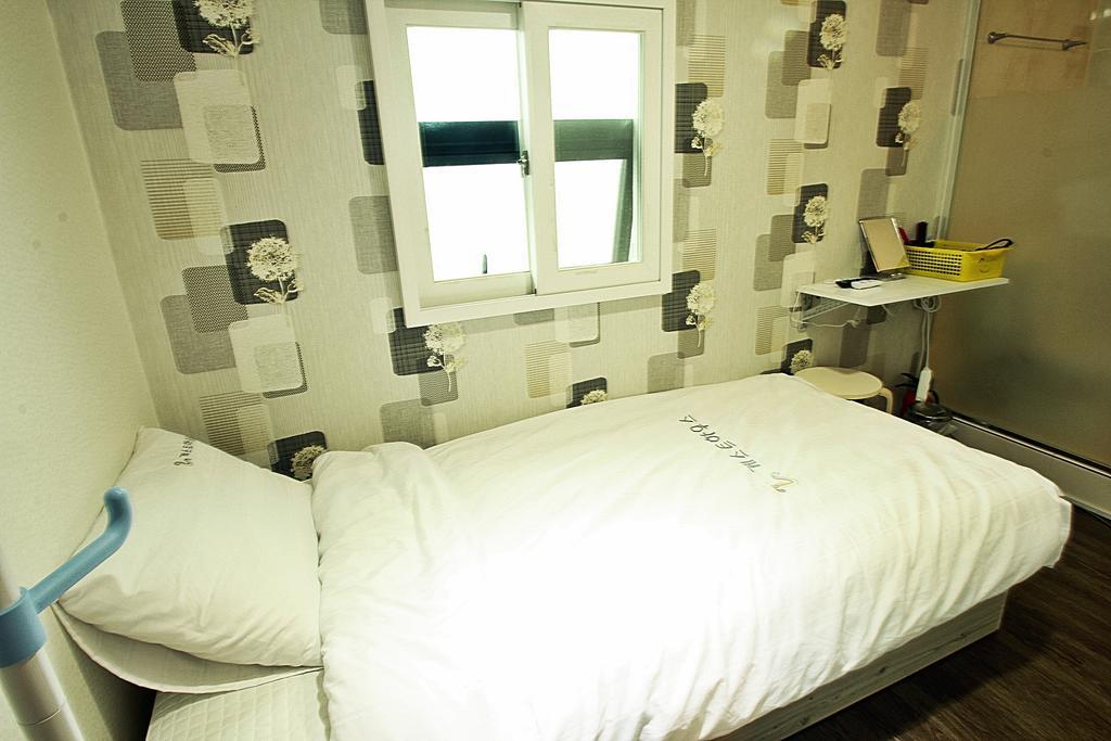 סיאול Eel Guesthouse חדר תמונה