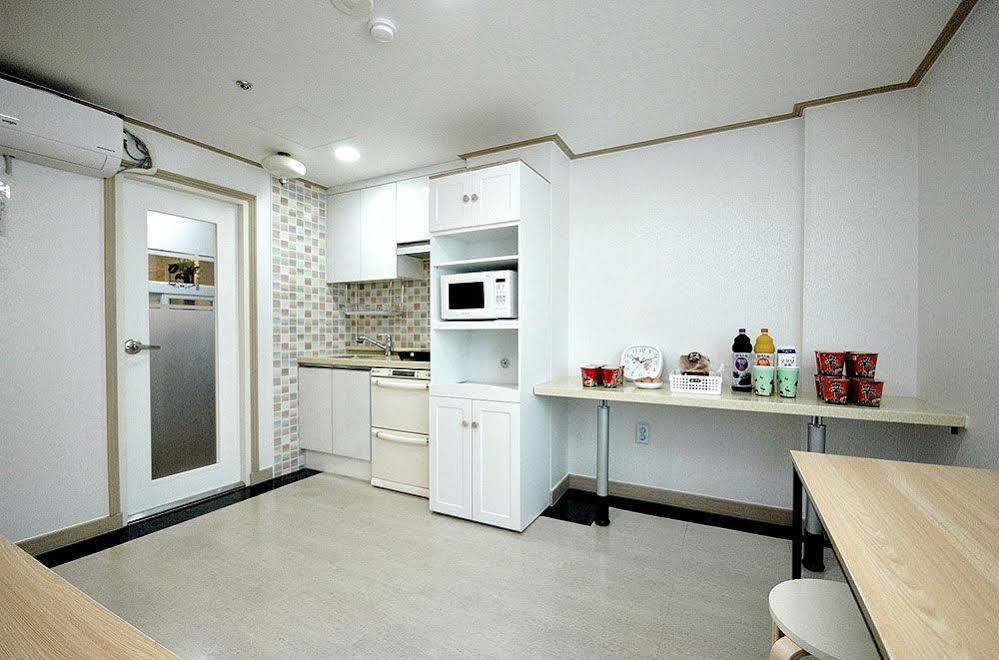 סיאול Eel Guesthouse מראה חיצוני תמונה