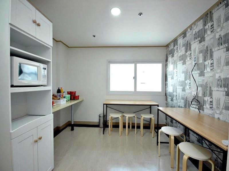 סיאול Eel Guesthouse מראה חיצוני תמונה